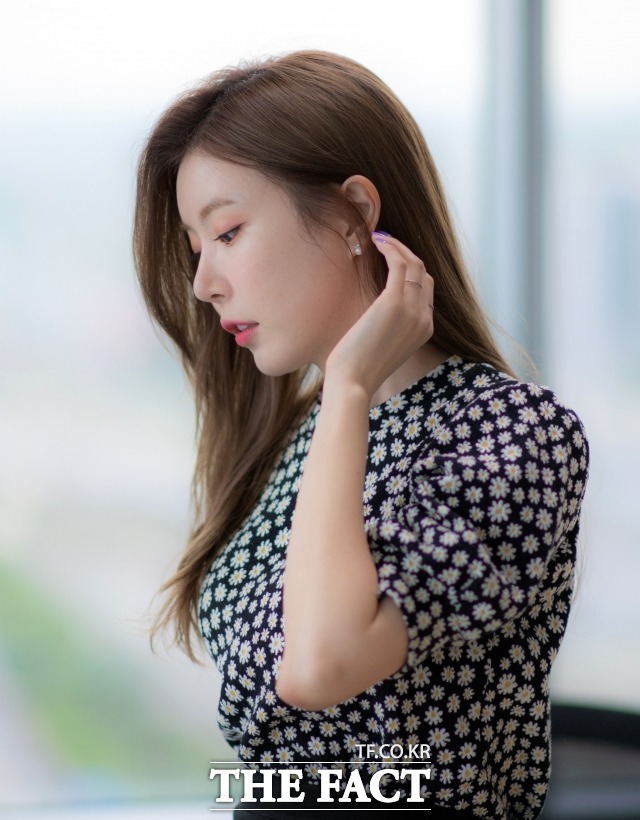 장혜리는 최근 한국기업평판연구소가 빅데이터 분석을 통해 공개한 11월 트로트 가수 브랜드평판 50위에 이름을 올렸다. /이동률 기자