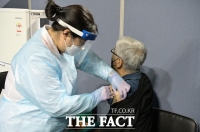  공주시, 면 지역 75세 이상 고령층 방문 접종