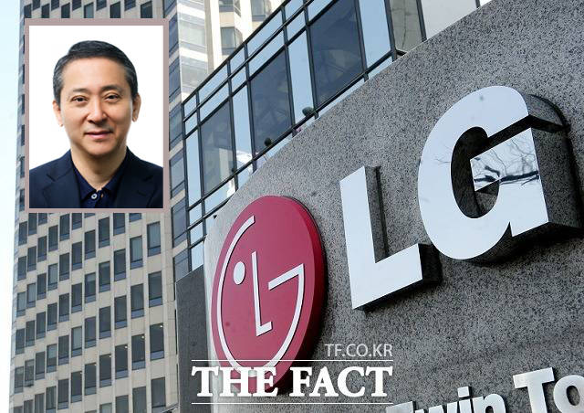 권영수 LG에너지솔루션 부회장(CEO)이 이끄는 LG에너지솔루션은 내달 27일 코스피에 입성할 예정이다. /더팩트 DB, LG 제공