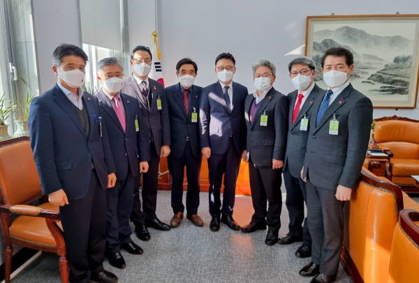 「제주4·3사건 진상규명 및 희생자 명예회복에 관한 특별법 일부개정법률안」이 국회 법사위에서 통과되었다./제주도 제공