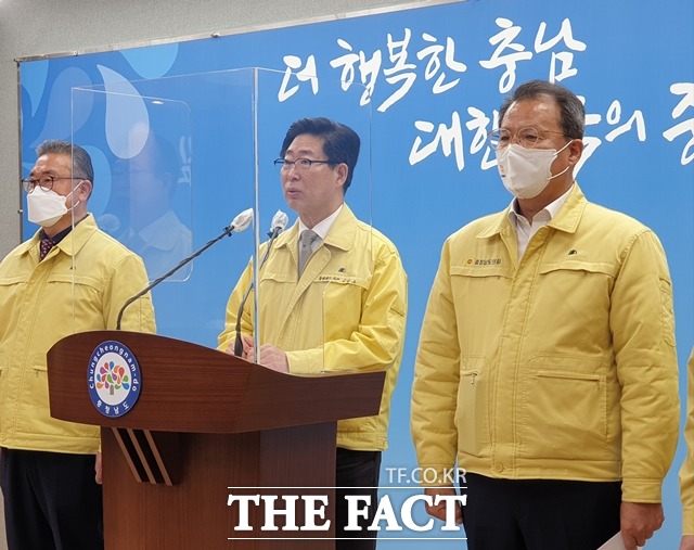 양승조 충남지사가 15일 어린이청소년 무상버스 도입을 발표하고 있다. / 내포 = 김아영 기자