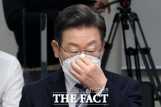 이재명 더불어민주당 대선 후보의 장남 이동호씨가 불법도박 혐의를 인정하고 사과했다. /이선화 기자