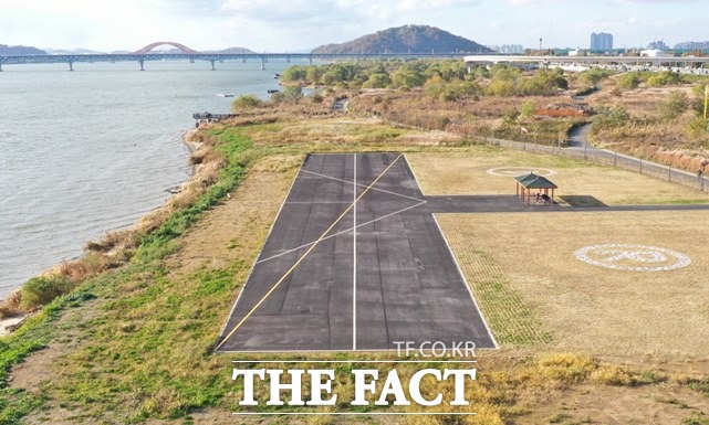 고양시는 대덕드론비행장 이용에 대해 시 통합예약 사이트와 시 통합앱을 통해 20일 오전 9시부터 예약받는다./고양시 제공