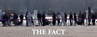  '신규확진 7622명…위중증 989명' 다시 길어진 선별검사소 대기 줄 [TF사진관]