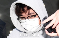  '신변보호 가족 살해' 이석준, 보복살인 등 7개 혐의 송치