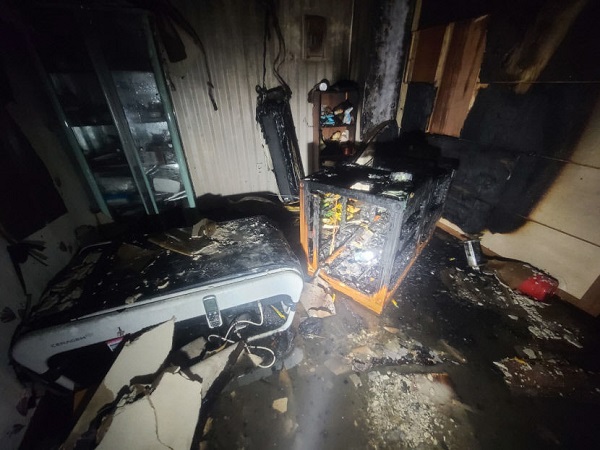 지난 29일 오후 9시 14분께 달성군 화원읍 비슬로의 한 목욕탕서 원인을 알 수 없는 불이 나 소방서 추산 1144만원의 재산피해가 났다. /대구소방안전본부 제공