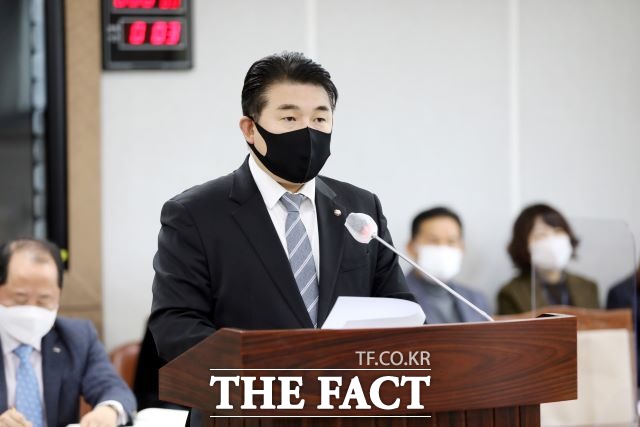 수원시의회 이철승(더불어민주당, 율천·서둔·구운동) 의원./ 수원시의회 제공