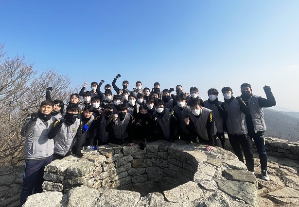 김포FC가 2022년 프로리그 시즌 대비를 위해 지난 3일부터 38일간 경남 남해군으로 동계 전지훈련에 돌입했다./김포시 제공