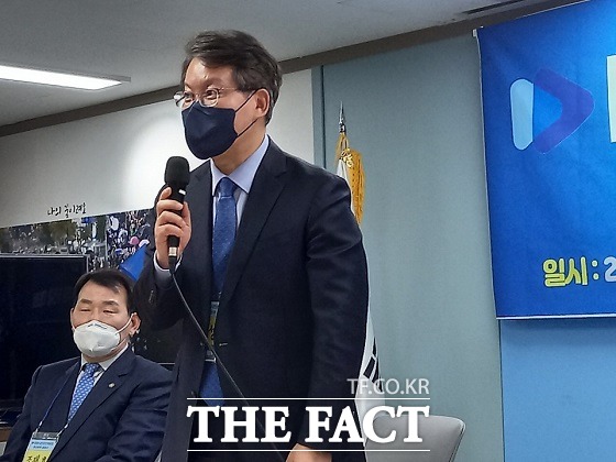 부산시장 전 권한대행인 변성완 총괄선거대책본부장은 7일 우리 모두가 이재명의 입과 귀, 발이 되는 역할을 충실히 하겠다고 말했다. /부산=조탁만 기자.