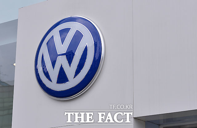 디젤 게이트(배출가스 조작) 혐의로 기소된 독일 자동차 기업 폭스바겐의 한국법인에 벌금형이 확정됐다./더팩트 DB