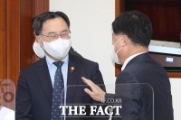  미소짓는 문승욱 산업통상자원부 장관 [포토]