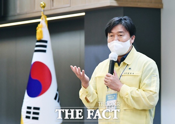 시에 따르면, 시흥시 50만 대도시 인정 인구가 기존 51만2,030명에서 56만7,394명(모두 2021년 12월 31일 기준)으로 훌쩍 늘어났다고 14일 밝혔다./시흥시제공