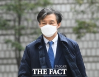  정경심 PC 증거능력 잃은 검찰 '재판부 기피 신청'