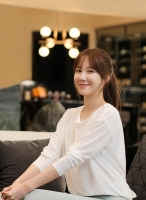  이지아, 올해도 저소득층 아동에 IT 기기 지원