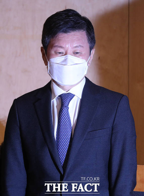 광주경찰청 수사본부와 고용노동부 광주고용노동지청은 19일 오전 9시 30분부터 서울 용산구 소재 HDC현대산업개발 본사에 수사관 등을 보내 관련 자료를 확보 중이다. /임세준 기자