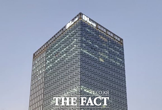 DL이앤씨가 지난해 연결기준 매출액 7조6287억 원, 영업이익 9567억 원을 기록했다고 27일 밝혔다. /더팩트 DB