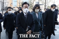  이재명 부부 '과잉의전 의혹' 수원지검에 이첩