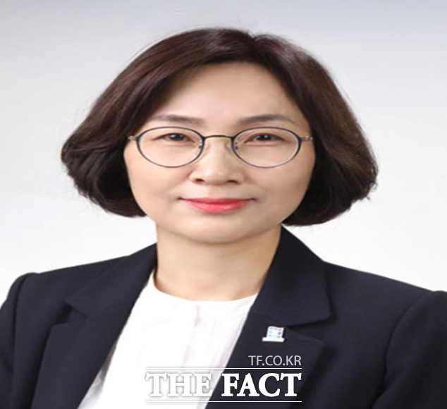 같은 당 당원을 명예훼손한 혐의로 재판에 넘겨진 김시정 진주시의원이 항소심에서 더 무거운 형량을 선고 받고 시의원직을 상실할 위기에 처했다./진주시의회 제공