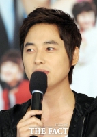  '2차 접종' 이지훈, 코로나 확진…'고열에 재차 검사'