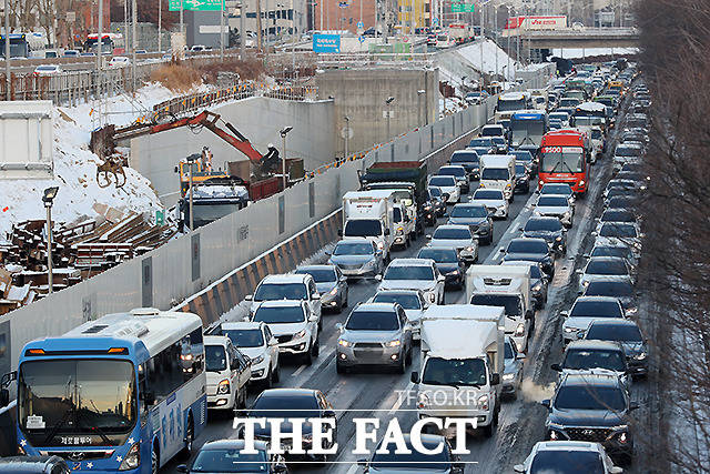 서울 중구 내 전체 등록 자동차(6만1158대) 중 외제차(2만3578대)는 비중 39%를 차지했다. /더팩트 DB