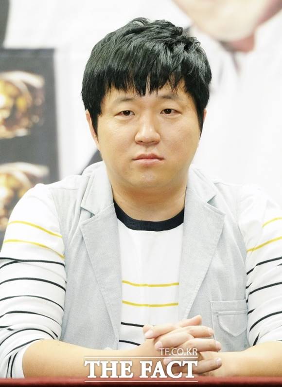 개그맨 정형돈이 14일 모친상을 당했다. /더팩트 DB