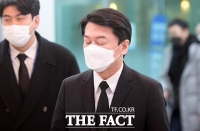  안철수, 힘겨운 대선 레이스…진전 없는 '단일화'