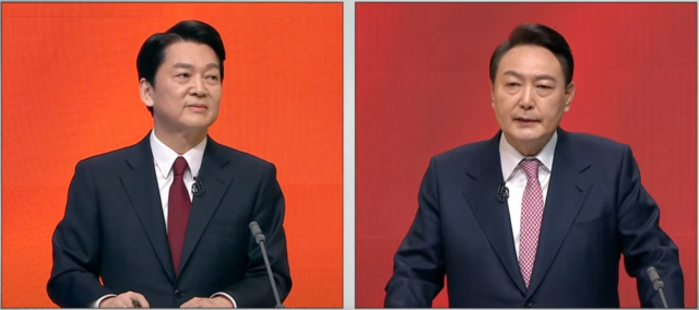 안철수 국민의당 대선후보는 윤석열 국민의힘 대선후보의 답변에 핀트를 못 잡고 있는 것 같은데 다시 여쭤본다며 재정 확장과 재정건전성이라는 두 마리 토끼를 잡아야 하지 않느냐. 생각하는 방법이 있느냐고 재차 물었다. / MBC 중계방송 갈무리