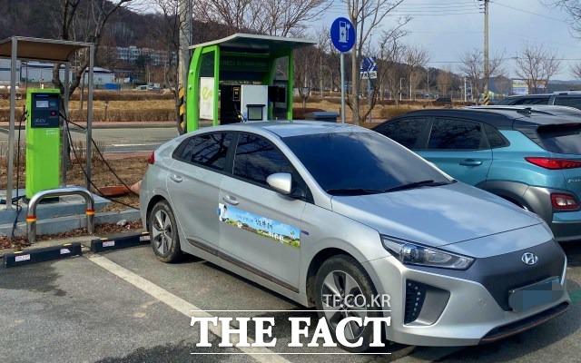 임실군이 온실가스 저감 및 쾌적한 대기환경 조성을 위한 전기차 민간보급사업에 적극 나선다고 23일 밝혔다. /임실군 제공
