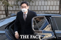  공판 출석하는 이재용 부회장 [포토]