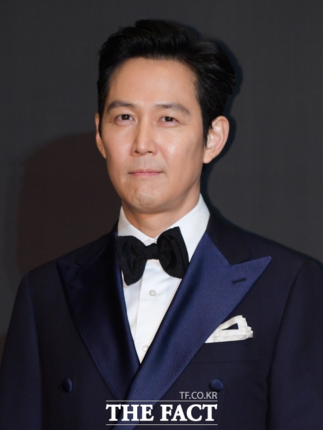 26일 아티스트컴퍼니는 이정재가 미국 3대 메이저 에이전시 중 한 곳인 CAA와 계약을 체결했다고 밝혔다. /더팩트 DB