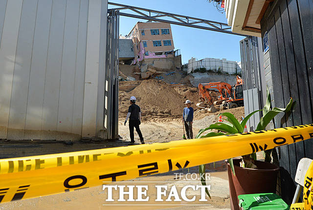 27일 고용노동부에 따르면 중대재해처벌법 시행 한 달간 산업재해로 숨진 근로자가 전년 동기와 비교해 줄어든 것으로 나타났다. /더팩트 DB