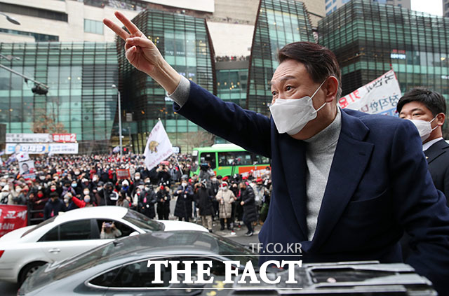 국민의힘 윤석열 대선 후보가 27일 대선 유세 일정을 전격 취소했다. /남윤호 기자