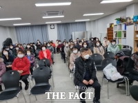  우크라이나 출신 고려인마을 주민들, 가족 생사 몰라 가슴 타들어가