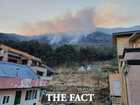  완진된 가창산불, ‘재발화’…헬기 4대 투입 진화중