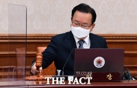  국무회의 주재하는 김부겸 국무총리 [포토]