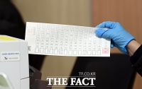  [속보] 사전투표 첫날, '17.6%' 역대 최고 기록