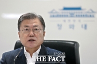  文대통령 '인명피해·핵심시설 안전, 다행'