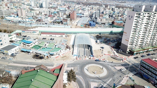 오는 11일 오후 6시 개통하는 세종시 조치원 동서연결도로를 하늘에서 찍은 사진. / 세종시 제공