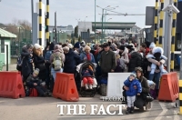  우크라이나 피란민 170만 명 돌파