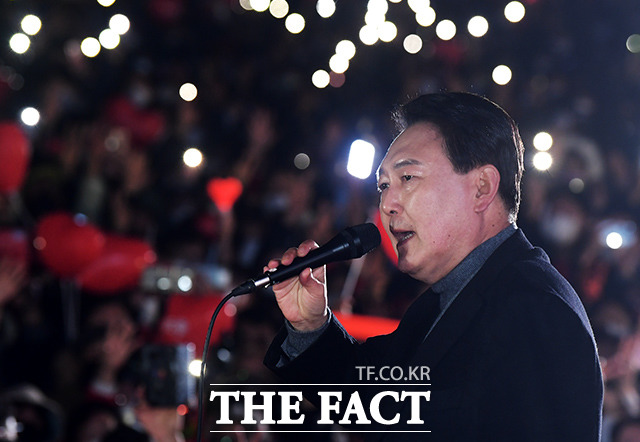 윤석열 대통령 당선인은 선거 직전 플랫폼 기업을 규제해야 한다는 기조를 내세웠다. /이선화 기자