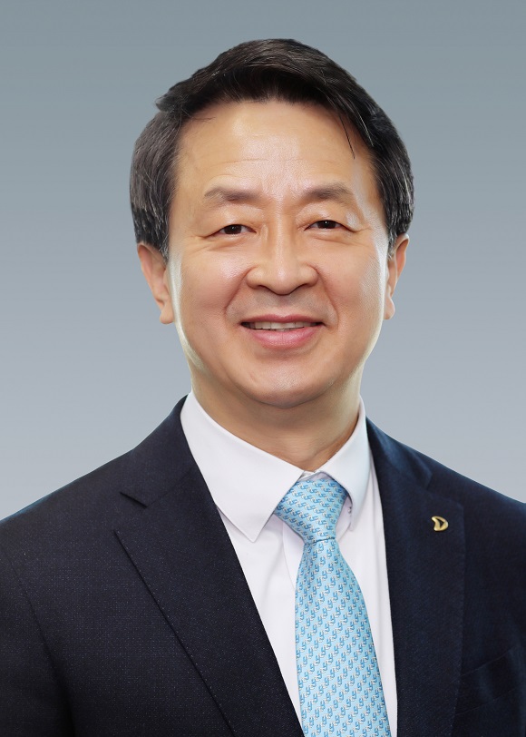 대우건설은 지난달 임시 주주총회를 열고 신임 백정완 대표이사를 정식 선임했다. /대우건설 제공