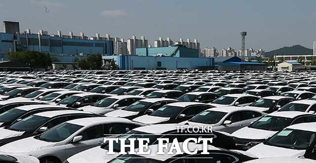 산업통상자원부가 16일 발표한 2월 자동차산업 동향에 따르면 지난달 국내 자동차 생산은 26만3959대로 전년 동기 대비 1.2% 증가했다. /더팩트DB