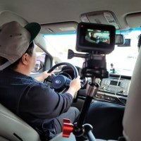  정형돈, '운전 중 휴대전화' 자진신고…범칙금 처분