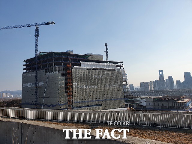 오는 8월 준공된 뒤 12월 입주가 시작될 정부세종 신청사 / 더팩트 DB