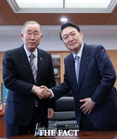  윤석열-반기문 1시간 대담…'한미동맹 강화 더더욱 필요'
