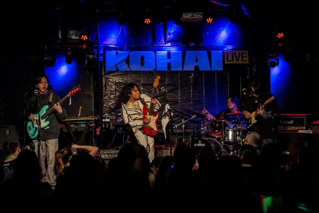 밴드 SURL이 미국 텍사스에서 개최된 SXSW 쇼케이스 무대에서 공연을 성황리에 마쳤다. /엠피엠지 뮤직 제공