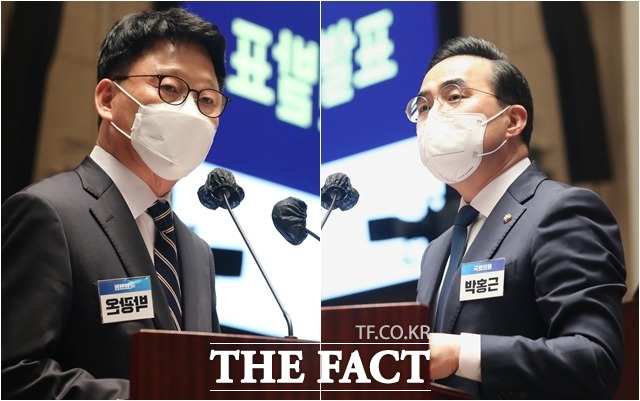 더불어민주당 원내대표 2차 투표 결과, 박광온 의원(왼쪽)과 박홍근 의원이 결선행에 올랐다. /국회사진취재단