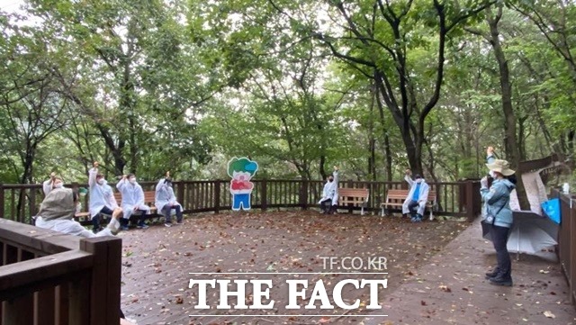 장성숲체원에서 열린 숲오감 체험 / 산림청 제공