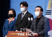  오영환·이수진 '더불어민주당 원내대변인' 임명