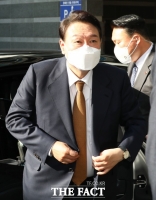  尹 당선인 '총리 후보군 만난 적 없다'